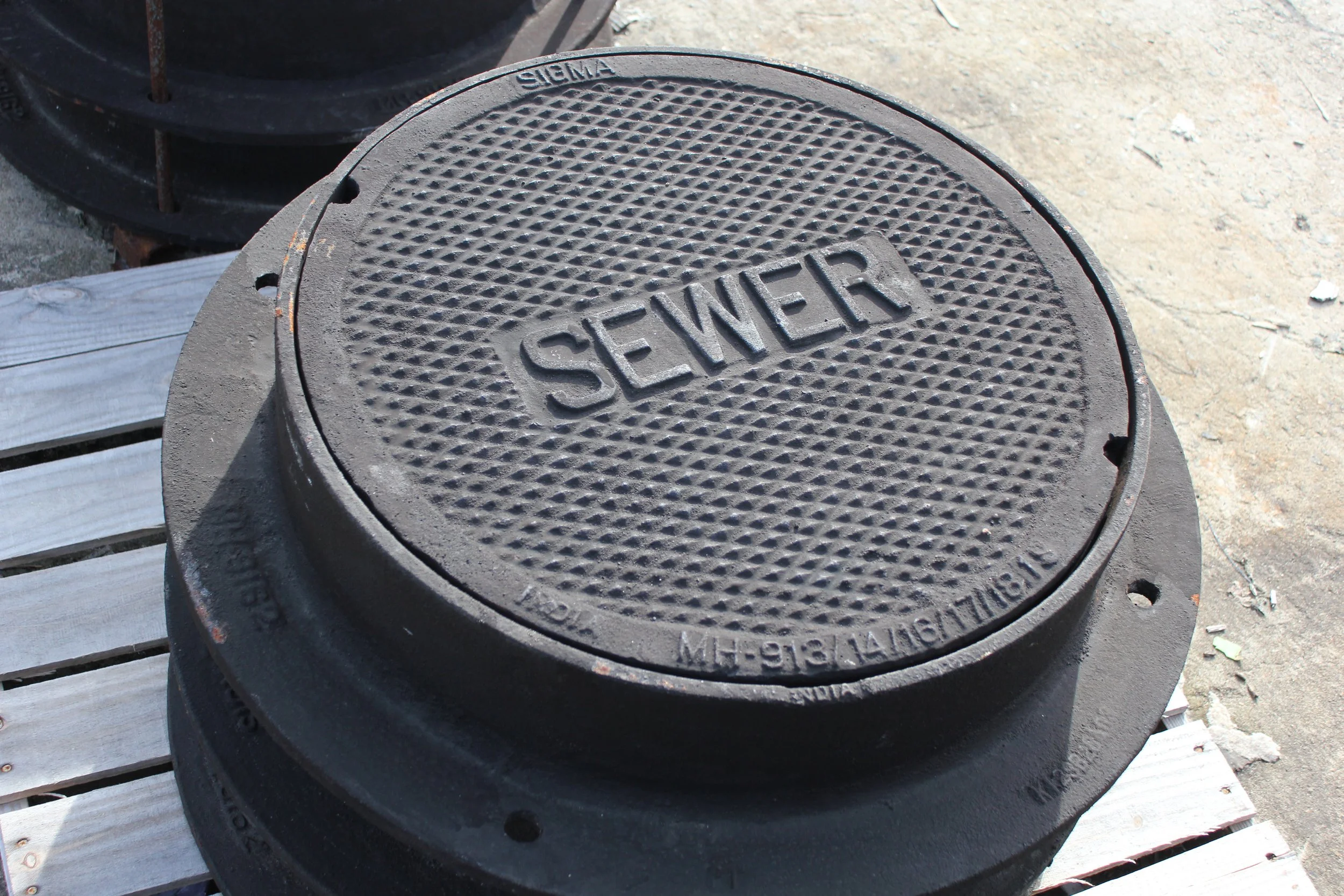 Manhole Covers Gallery 1.JPG